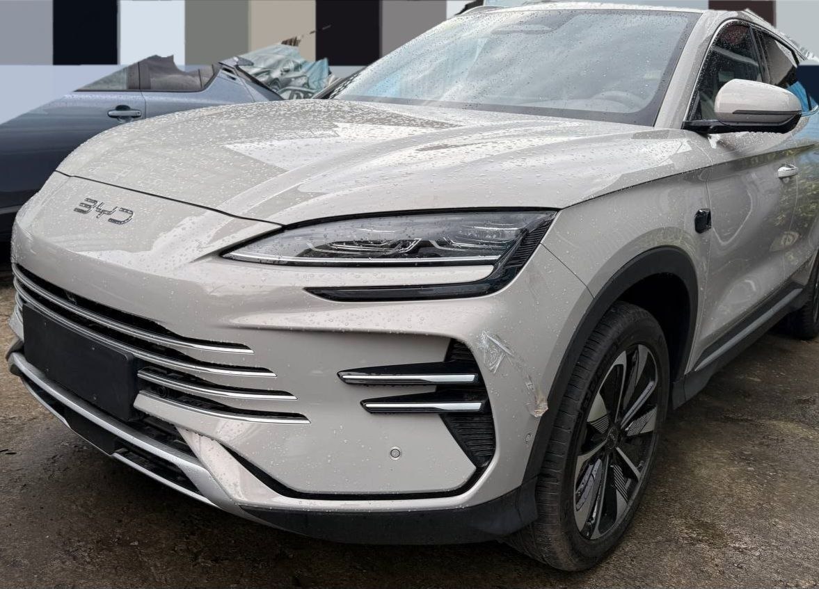 2025 BYD Song Plus photo 3