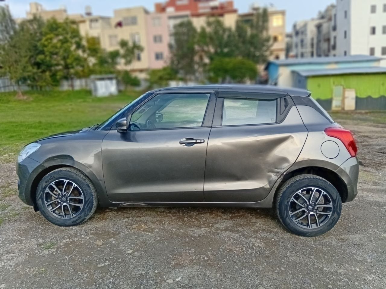 2022 Suzuki Swift photo 2